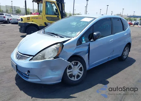 2010 Honda Fit z USA, uszkodzony, nr VIN JHMGE8H23AC026868